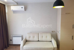 شقة سكنية 45 متر مربع - زورابا جورجيلادزه, Batumi, جورجيا