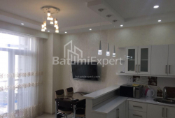 شقة سكنية 3-комн 67 m² - زورابا جورجيلادزه, Batumi