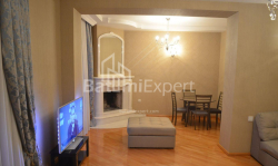 شقة سكنية 5-комн 160 m² - زورابا جورجيلادزه, Batumi