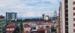 شقة سكنية 4-комн 136 m² - الملك بارنافاز, Batumi