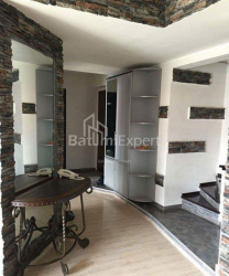 شقة سكنية 4-комн 90 m² - زورابا جورجيلادزه, Batumi