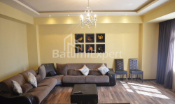 شقة سكنية 3-комн 84 m² - ايليا تشافتشافادزه, Batumi