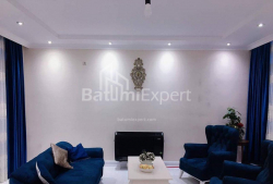 شقة سكنية 4-комн 86 m² - الكسندرا بوشكين, Batumi