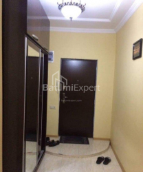 شقة سكنية 4-комн 98 m² - زورابا جورجيلادزه, Batumi