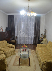 شقة سكنية 3-комн 100 m² - زورابا جورجيلادزه, Batumi