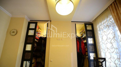 شقة سكنية 4-комн 93 m² - فاختانغ جورجاسالي, Batumi