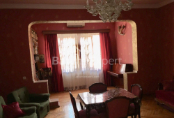 شقة سكنية 3-комн 132 m² - الملك بارنافاز, Batumi