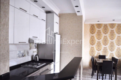 شقة سكنية 2-комн 70 m² - يوريفسكايا, Batumi