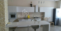 شقة سكنية 3-комн 160 m² - ايليا تشافتشافادزه, Batumi