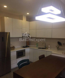 شقة سكنية 92 متر مربع - زورابا جورجيلادزه, Batumi, جورجيا