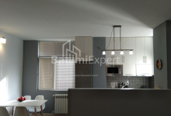 شقة سكنية 3-комн 80 m² - الكسندرا بوشكين, Batumi