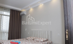 شقة سكنية 112 متر مربع - نيكو بيروسماني, Batumi, جورجيا