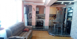 شقة سكنية 3-комн 100 m² - زورابا جورجيلادزه, Batumi
