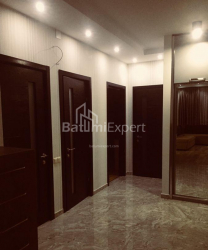 شقة سكنية 6-комн 153 m² - فاختانغ جورجاسالي, Batumi