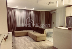 شقة سكنية 6-комн 153 m² - فاختانغ جورجاسالي, Batumi