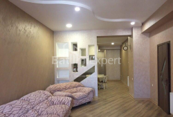 شقة سكنية 3-комн 122 m² - زورابا جورجيلادزه, Batumi