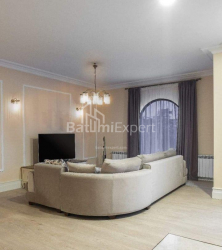 شقة سكنية 140 متر مربع - يوريفسكايا, Batumi, جورجيا