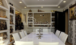 شقة سكنية 5-комн 160 m² - ايليا تشافتشافادزه, Batumi