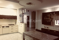 شقة سكنية 152 متر مربع - زورابا جورجيلادزه, Batumi, جورجيا
