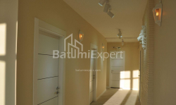شقة سكنية 4-комн 106 m² - Tbel-Abuseridze, Batumi