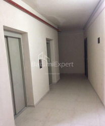 شقة سكنية 2-комн 40 m² - الكسندرا غريبويدوفا, Batumi