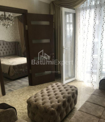 شقة سكنية 39 متر مربع - نيكو بيروسماني, Batumi, جورجيا