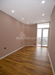 شقة سكنية 112 متر مربع - شالفا إيناساريدزه, Batumi, جورجيا
