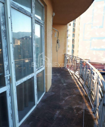 شقة سكنية 73 متر مربع - ميخائيل ليرمونتوف, Batumi, جورجيا
