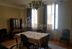 شقة سكنية 4-комн 250 m² - يوريفسكايا, Batumi