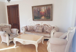 شقة سكنية 4-комн 250 m² - يوريفسكايا, Batumi