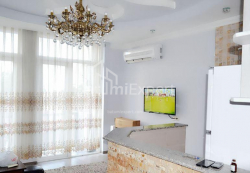 شقة سكنية 3-комн 60 m² - الكسندرا بوشكين, Batumi
