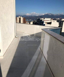 شقة سكنية 234 متر مربع - الملك بارنافاز, Batumi, جورجيا