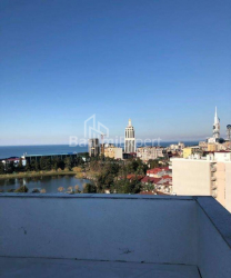 شقة سكنية 5-комн 234 m² - الملك بارنافاز, Batumi