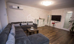 شقة سكنية 3-комн 125 m² - الملك بارنافاز, Batumi