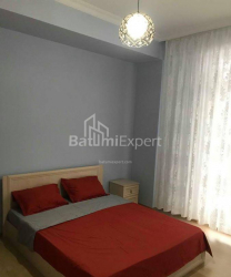 شقة سكنية 2-комн 77 m² - الملك بارنافاز, Batumi