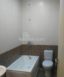 شقة سكنية 77 متر مربع - الملك بارنافاز, Batumi, جورجيا