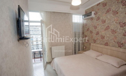 شقة سكنية 136 متر مربع - زورابا جورجيلادزه, Batumi, جورجيا