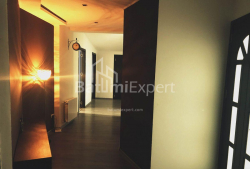 شقة سكنية 143 متر مربع - يوسف كوبالادزه, Batumi, جورجيا