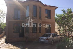 شقة سكنية 200 متر مربع - يوريفسكايا, Batumi, جورجيا
