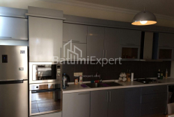 شقة سكنية 4-комн 202 m² - ايليا تشافتشافادزه, Batumi