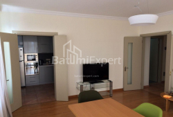 شقة سكنية 4-комн 202 m² - ايليا تشافتشافادزه, Batumi
