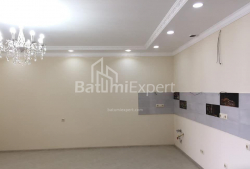 شقة سكنية 3-комн 73 m² - ايليا تشافتشافادزه, Batumi