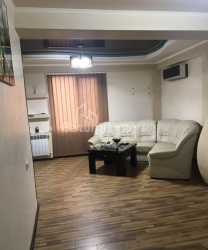 شقة سكنية 3-комн 73 m² - الملك بارنافاز, Batumi