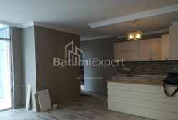 شقة سكنية 72 متر مربع - نيكو بيروسماني, Batumi, جورجيا