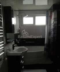شقة سكنية 85 متر مربع - الملك بارنافاز, Batumi, جورجيا
