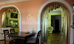 شقة سكنية 135 متر مربع - يوريفسكايا, Batumi, جورجيا