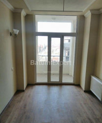 شقة سكنية 3-комн 72 m² - بيترا مليكيشفيلي, Batumi