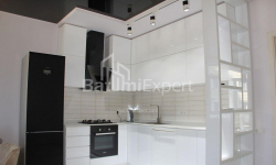 شقة سكنية 3-комн 80 m² - زورابا جورجيلادزه, Batumi