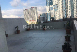 شقة سكنية 3-комн 168 m² - زورابا جورجيلادزه, Batumi