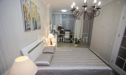شقة سكنية 4-комн 128 m² - الملك بارنافاز, Batumi